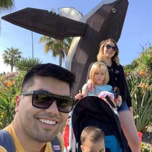 Meet your Posher, Débora